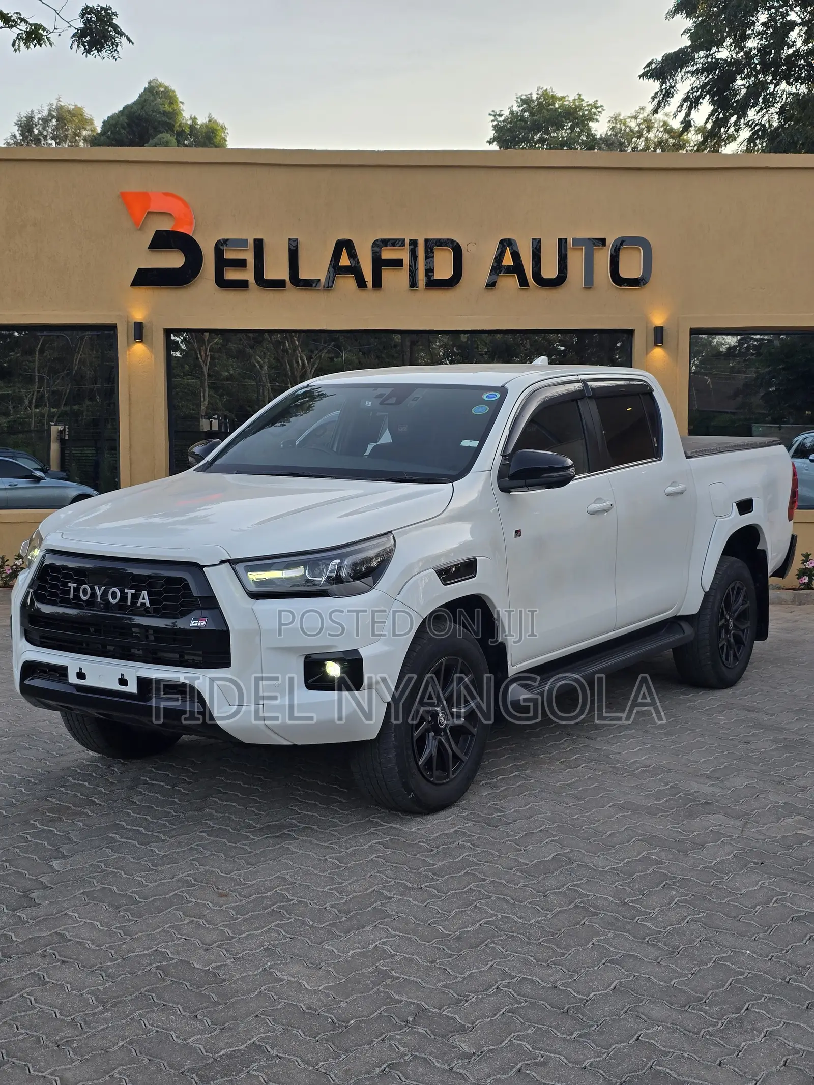 Toyota Hilux Revo Double Cab Deisel 2.4 AWD 2022 White