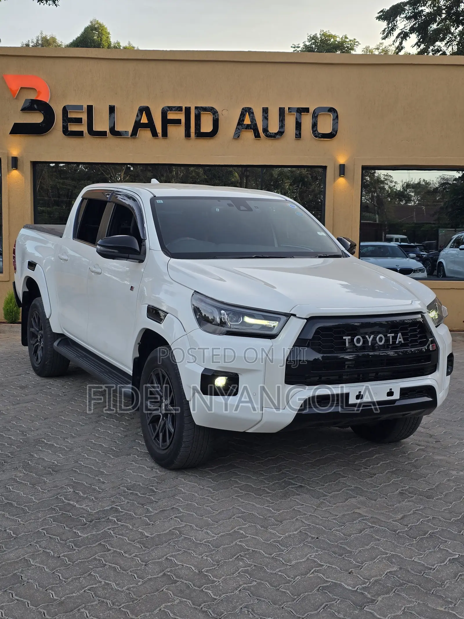Toyota Hilux Revo Double Cab Deisel 2.4 AWD 2022 White