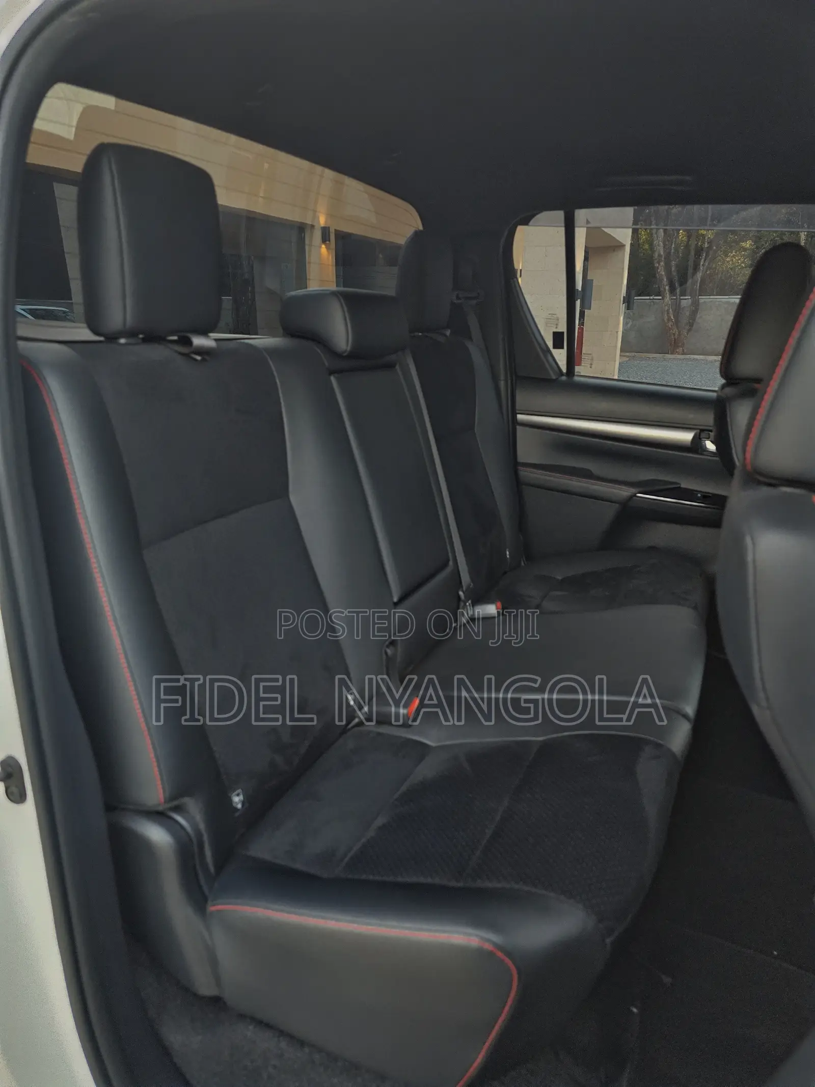Toyota Hilux Revo Double Cab Deisel 2.4 AWD 2022 White