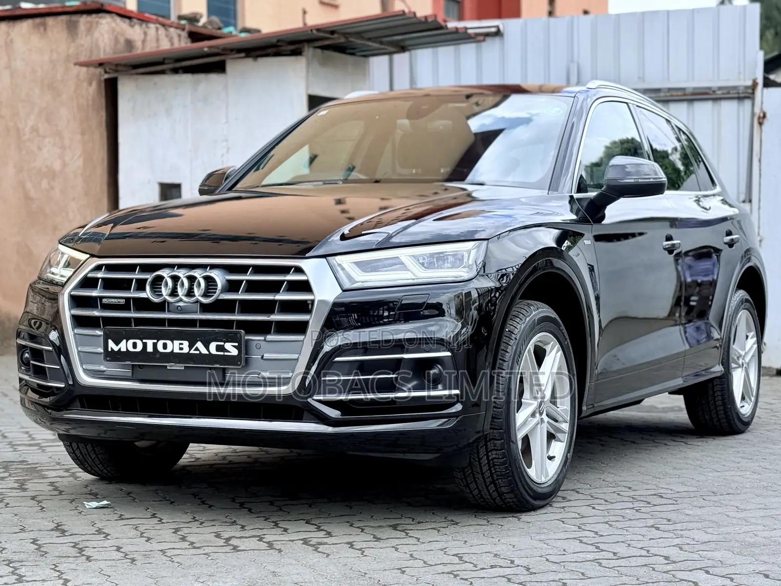 Audi Q5 2.0T Premium AWD quattro 2019 Black