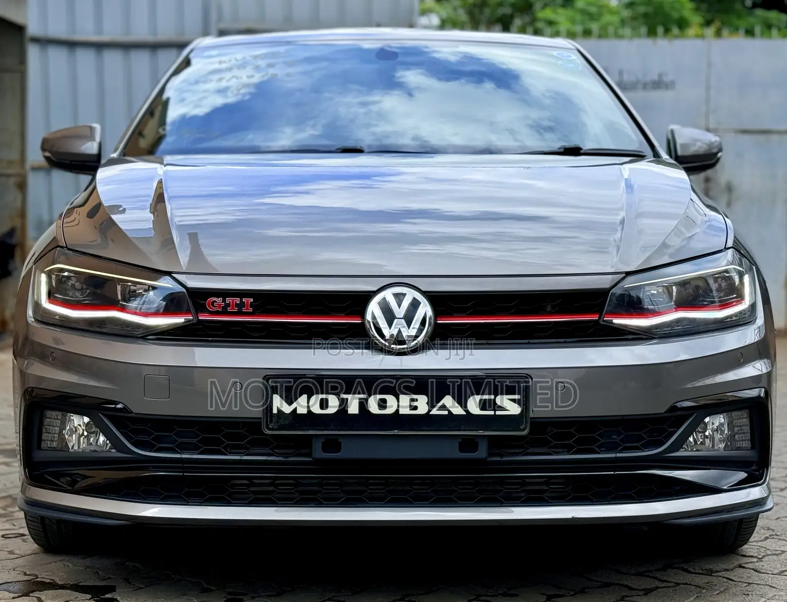 Volkswagen Polo 2019 Gray