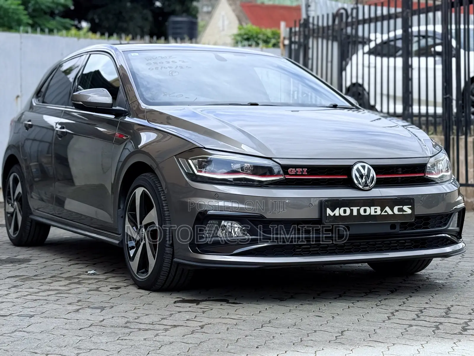 Volkswagen Polo 2019 Gray