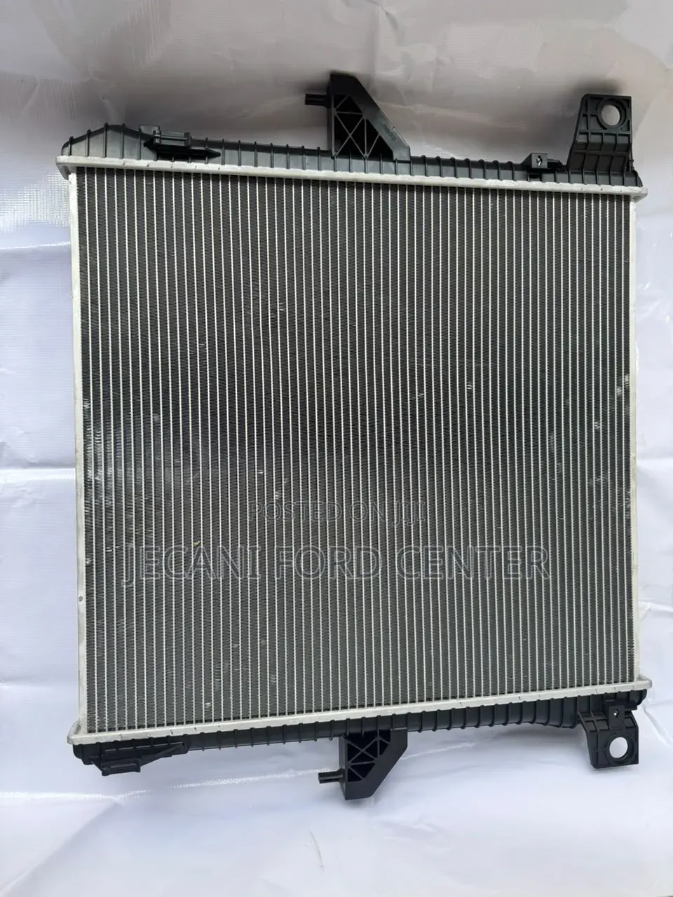 Ford Raptor 2.0/3.0 Radiator