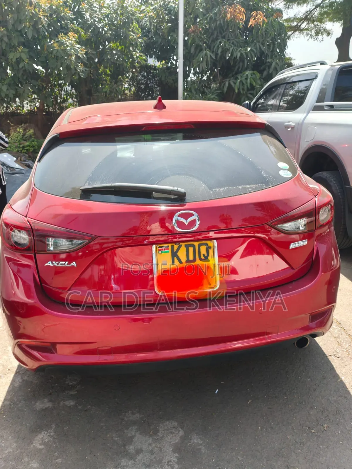 Mazda Axela 2017 Red