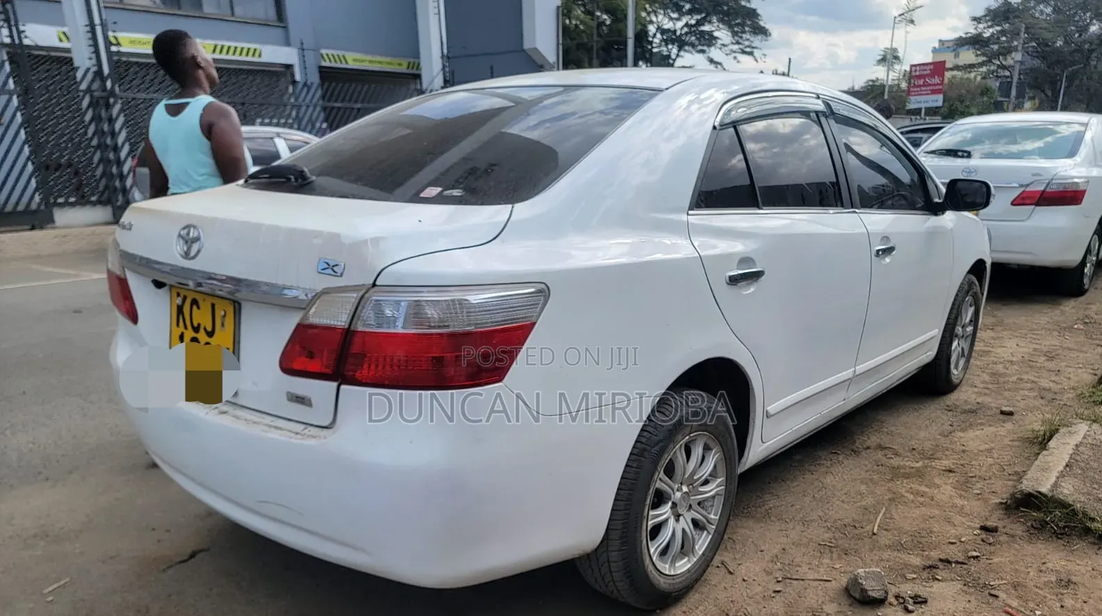 Toyota Premio 2010 White