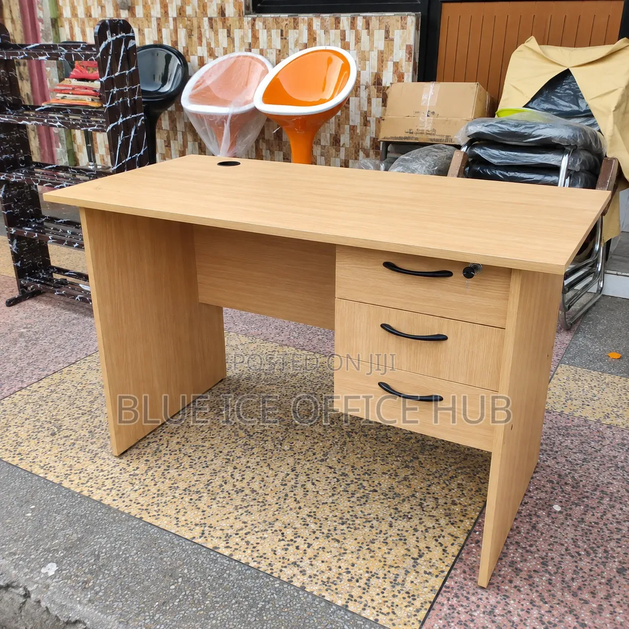 Modern Wooden Office Desk With 3 Drawers Lockable Storage