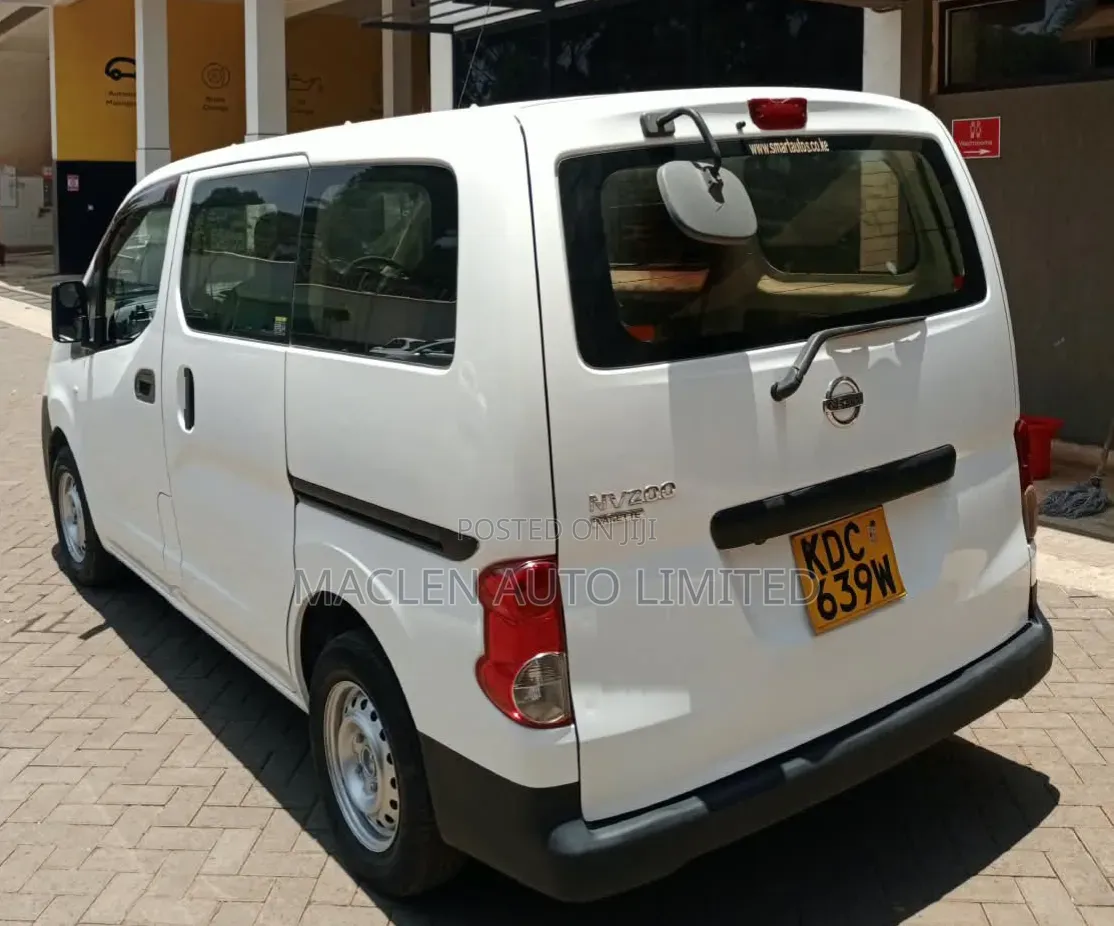 Nissan NV200 2014 White