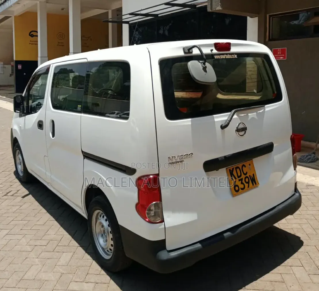 Nissan NV200 2014 White