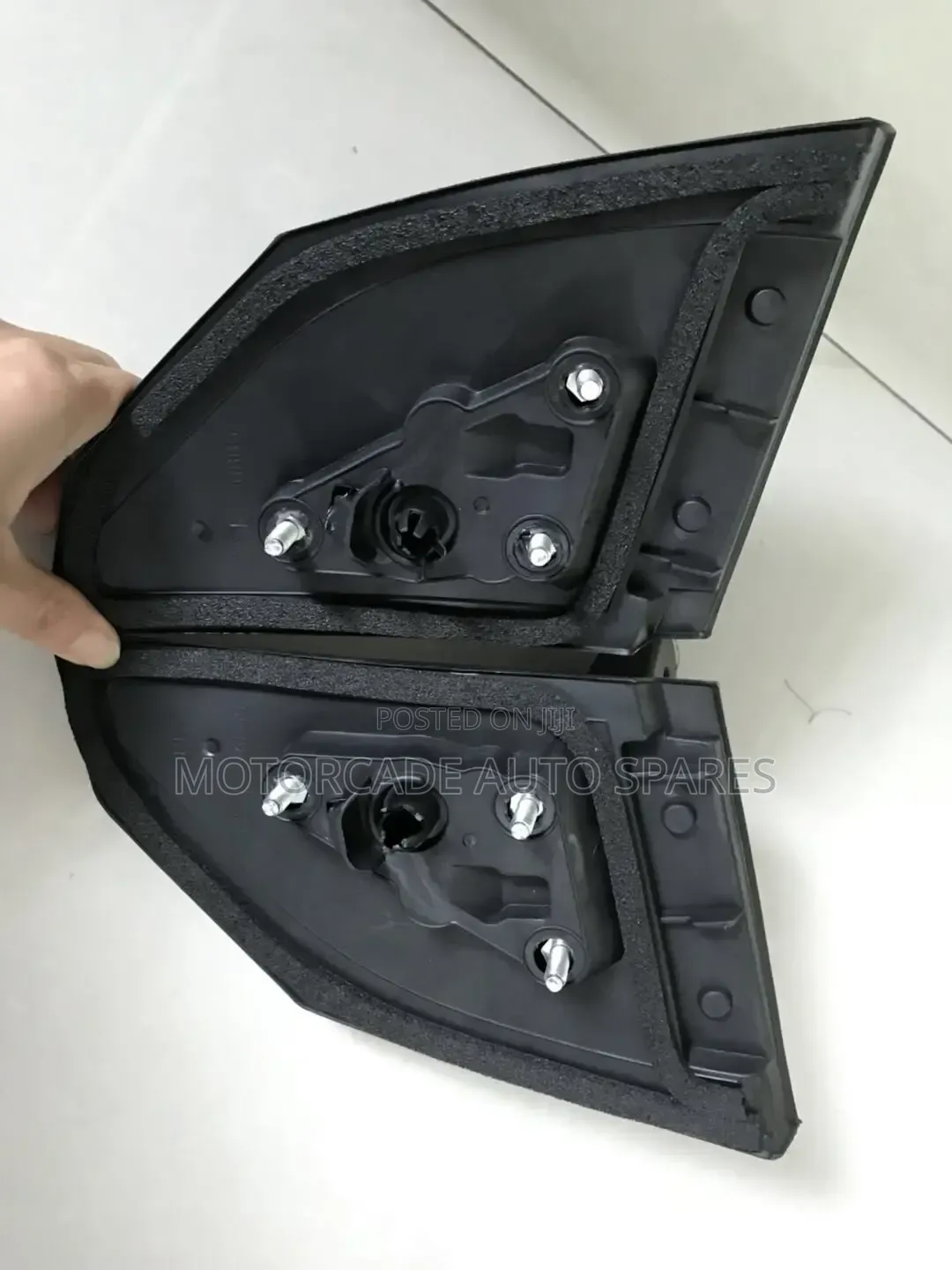 Toyota Premio 260 Side Mirror Arm