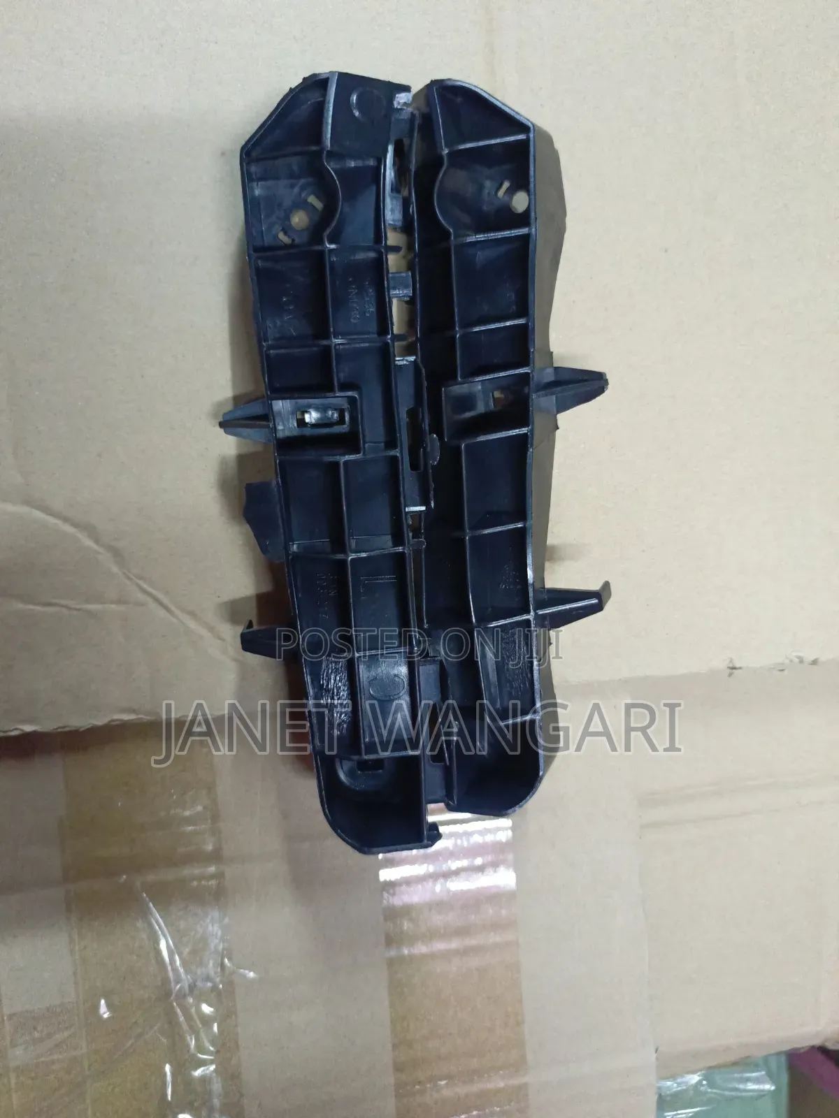 Bumperslide Toyota Crown 2010 {Oldmodel)}