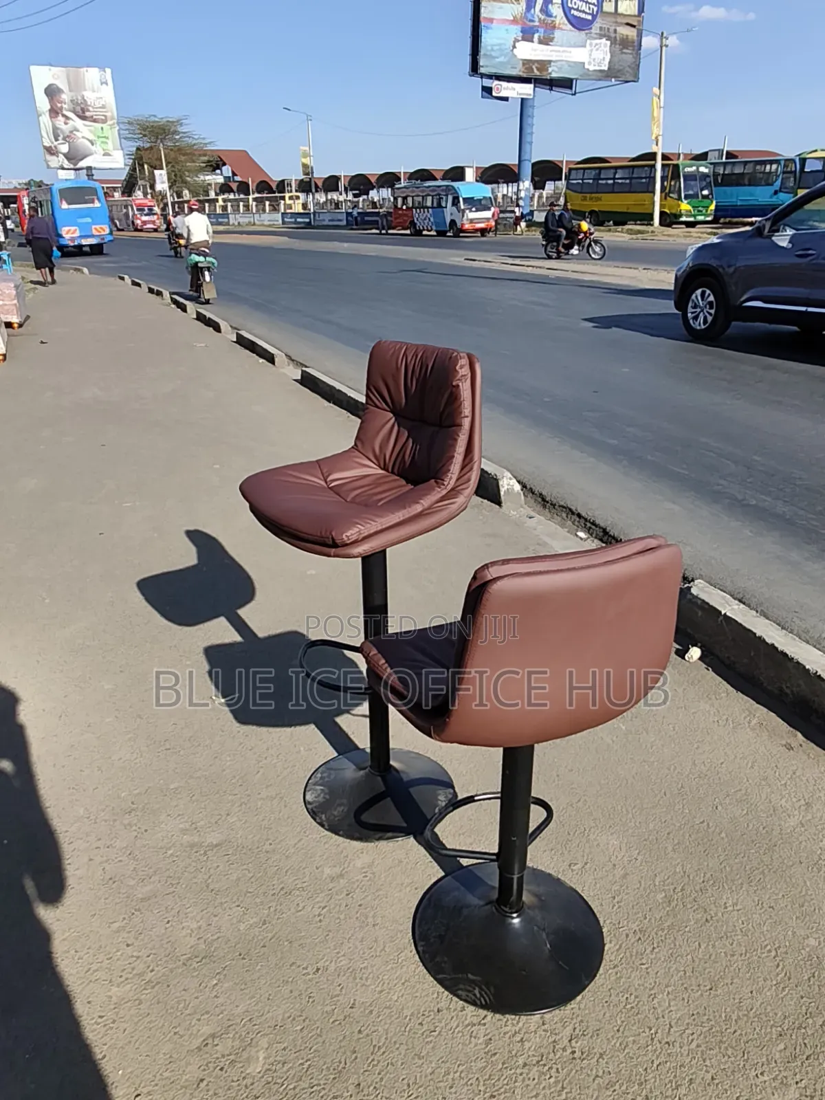 Modern Brown Bar Stool Chair With Padded Seat, Backrest Footrest.