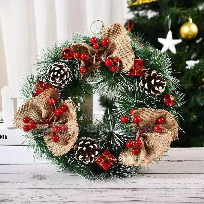 32cm Christmas Wreath
