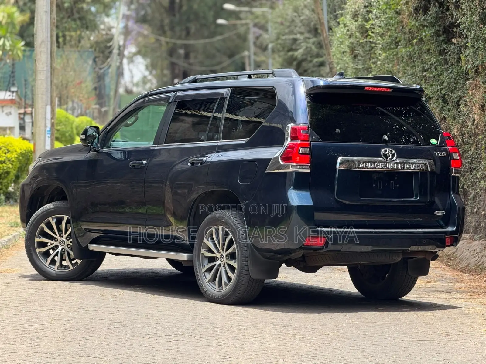 Toyota Land Cruiser Prado 2018 Blue
