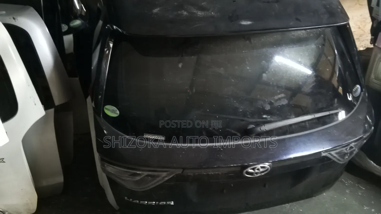 Toyota Harrier Boot / Tail Gate 2015 Model With Clear Shed Light