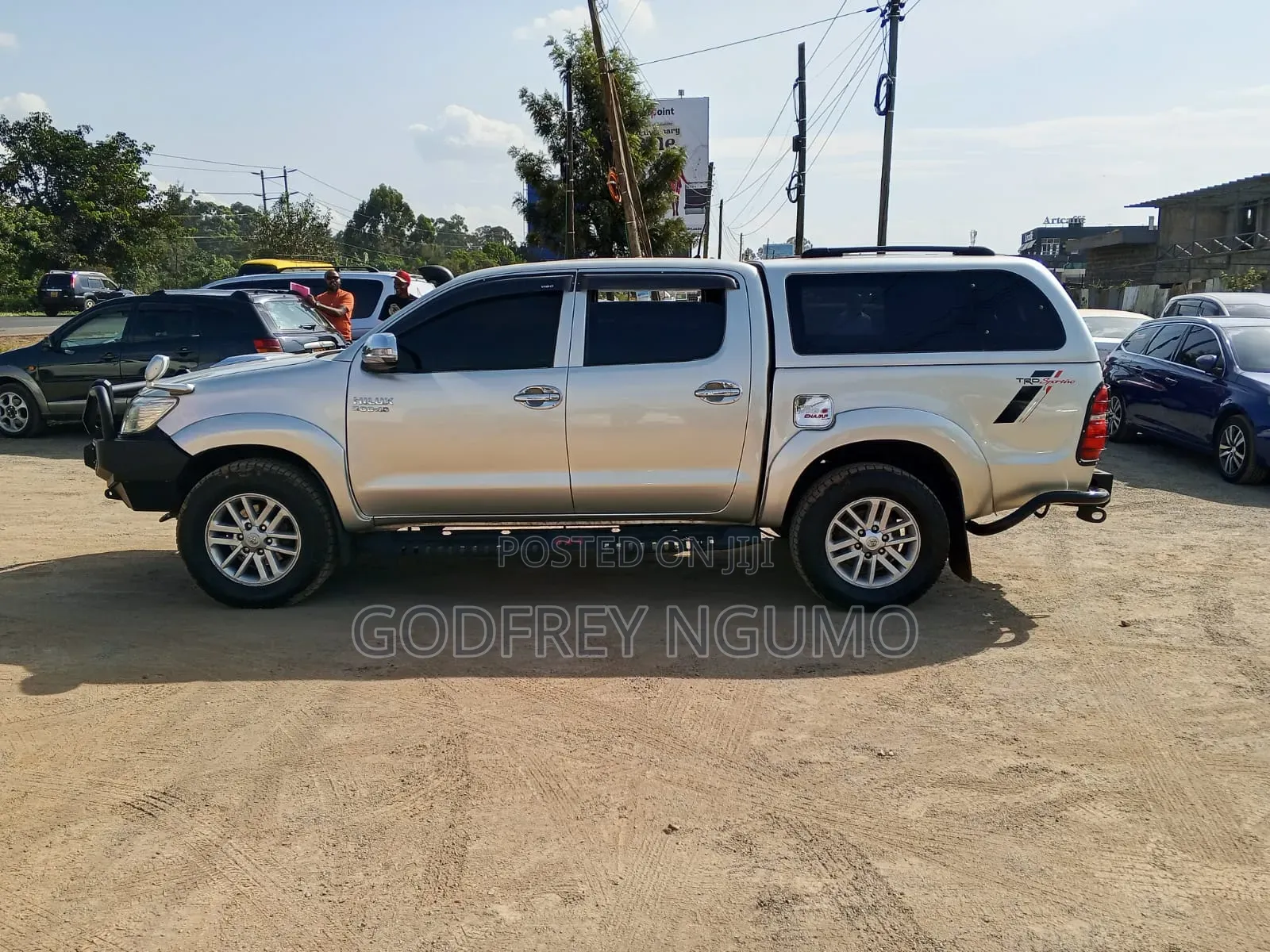 Toyota Hilux 2012 Silver