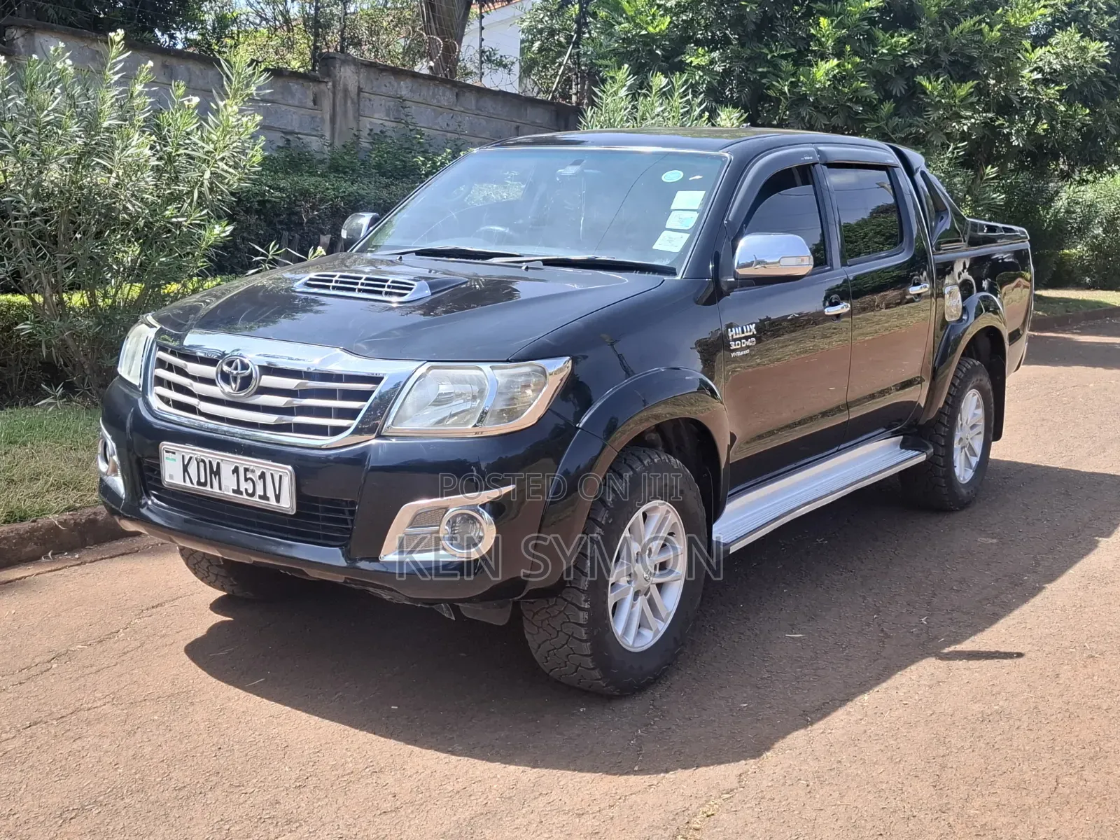 Toyota Hilux 3.0 D-4D 4x4 2014 Black