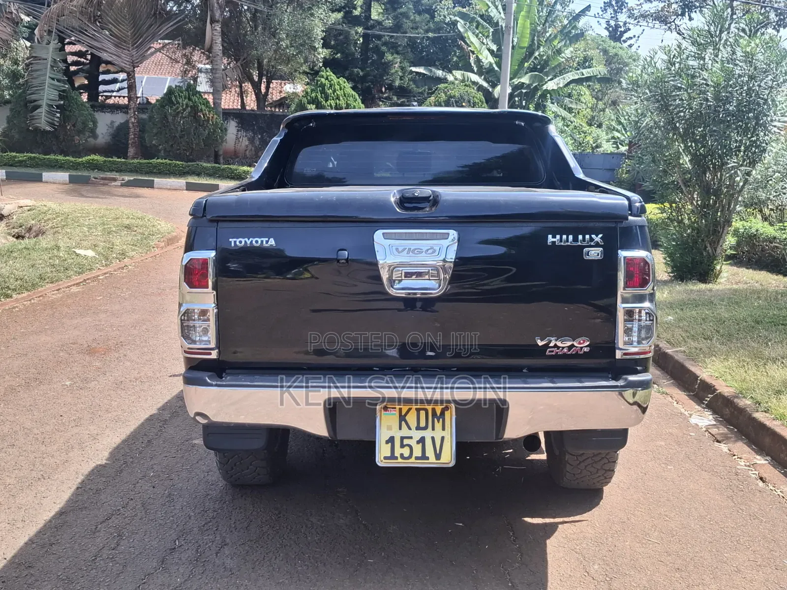 Toyota Hilux 3.0 D-4D 4x4 2014 Black