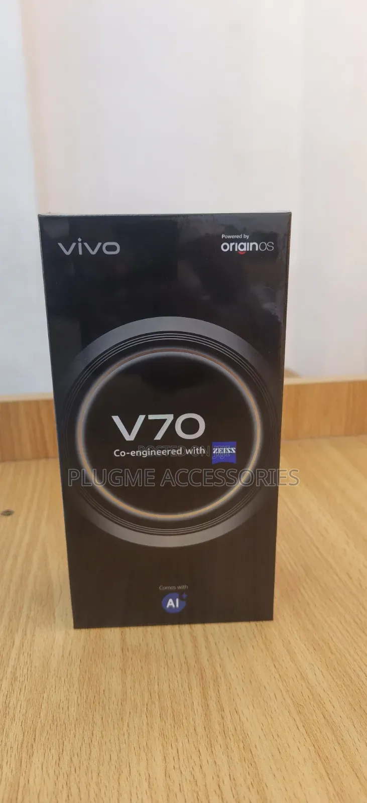New Vivo V70 256 GB Gray