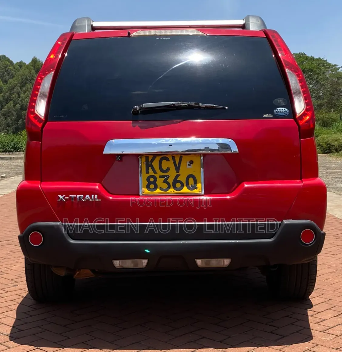 Nissan X-Trail 2012 Red