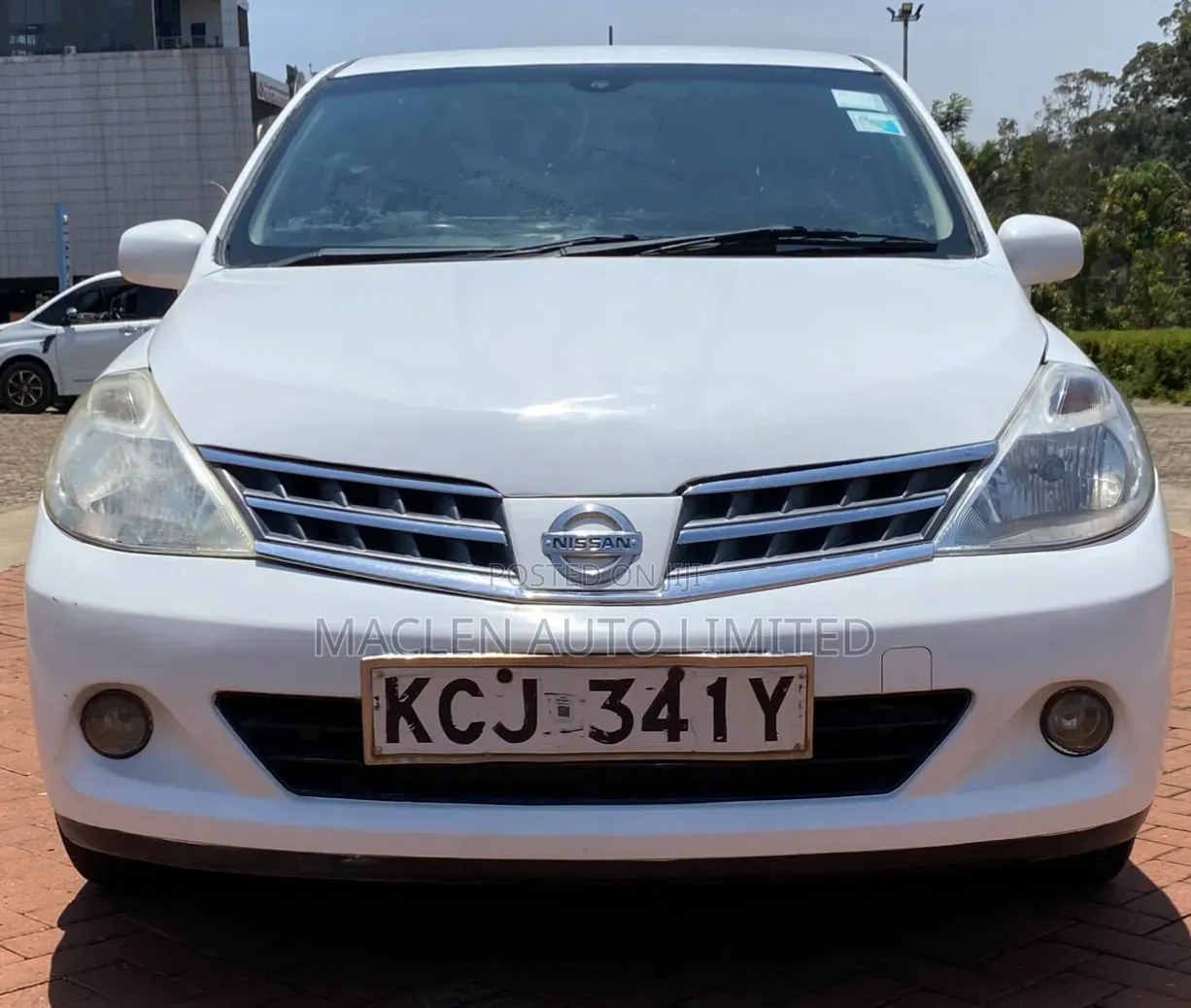 Nissan Tiida 2009