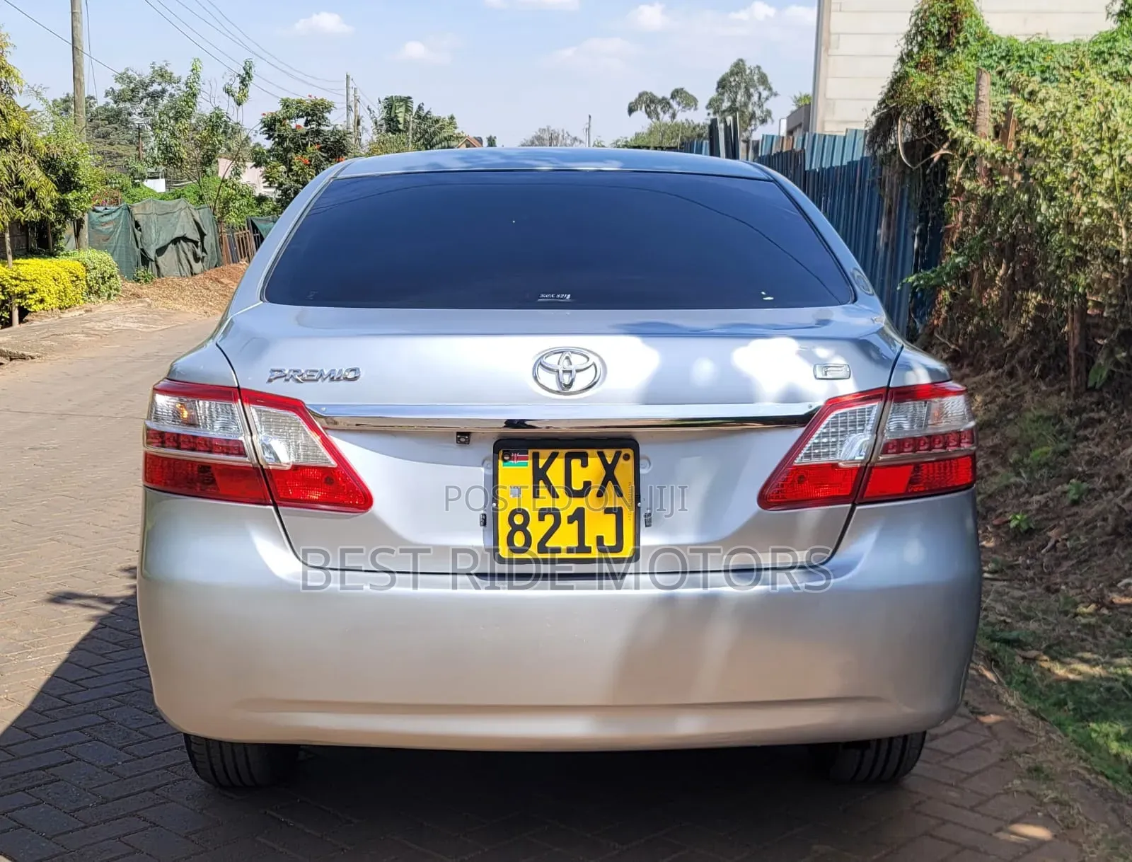 Toyota Premio 1.5 FWD 2014 Silver