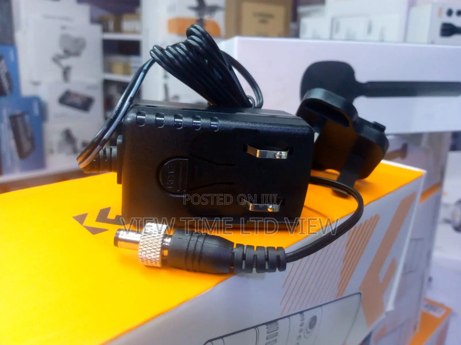 Threaded Lock AC Adapter