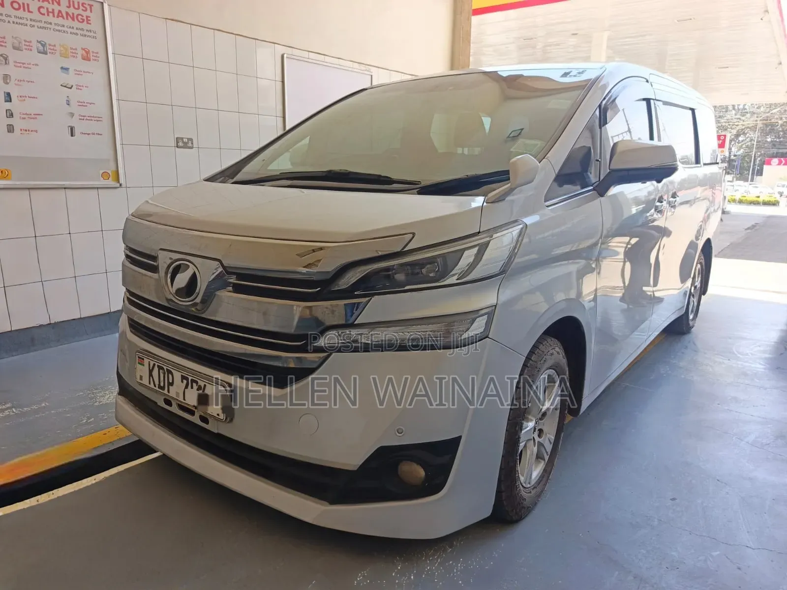 Toyota Vellfire 2016 Silver