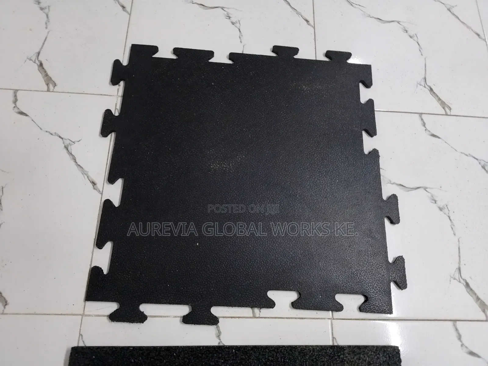 Premium Interlocking Gym Rubber Mats | Heavy‐Duty Flooring