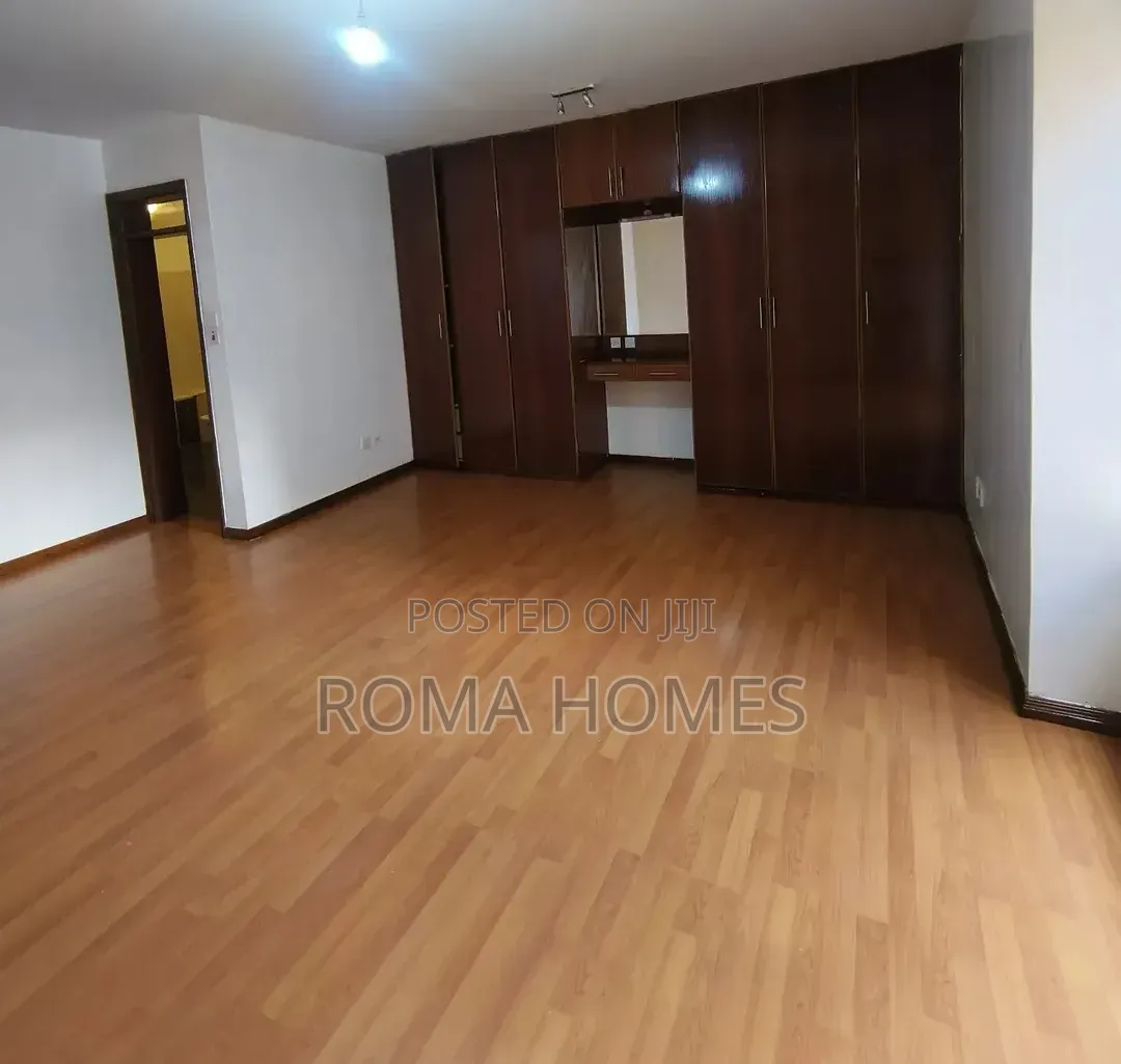 3bdrm Apartment in Lavington, Nairobi Central for rent