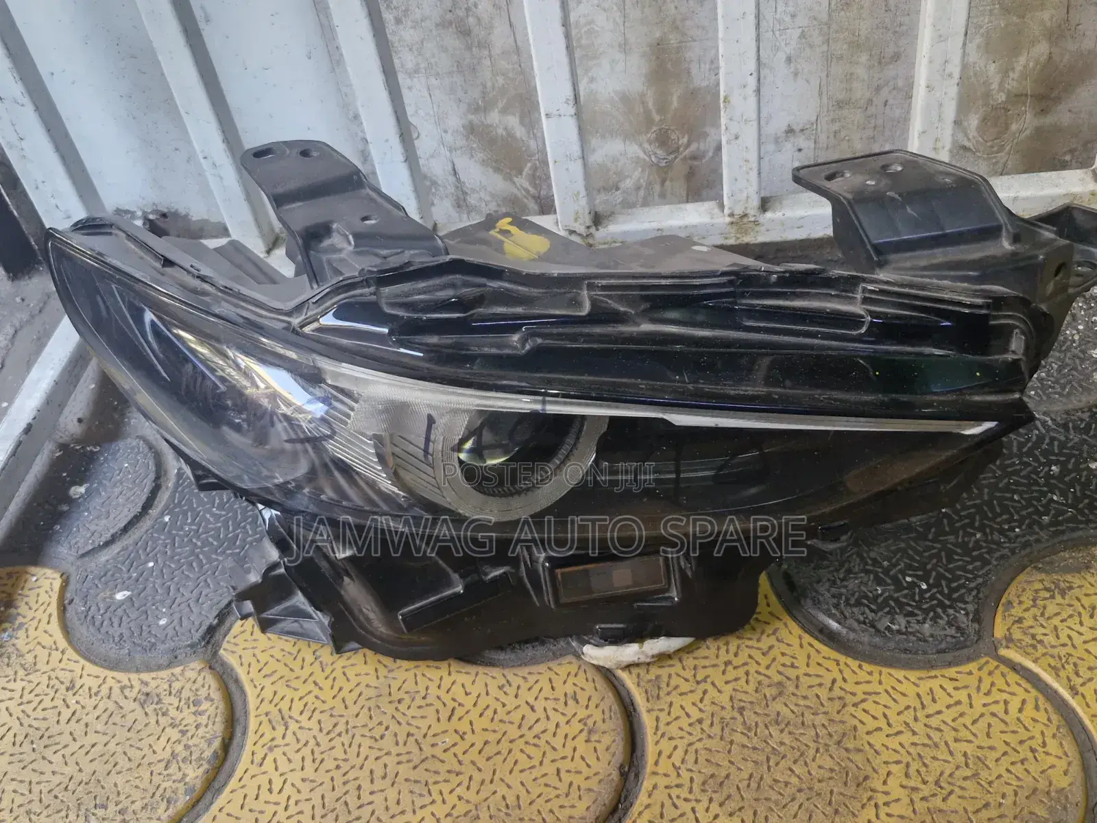Mazda 3 Headlight RHS Letter 1L