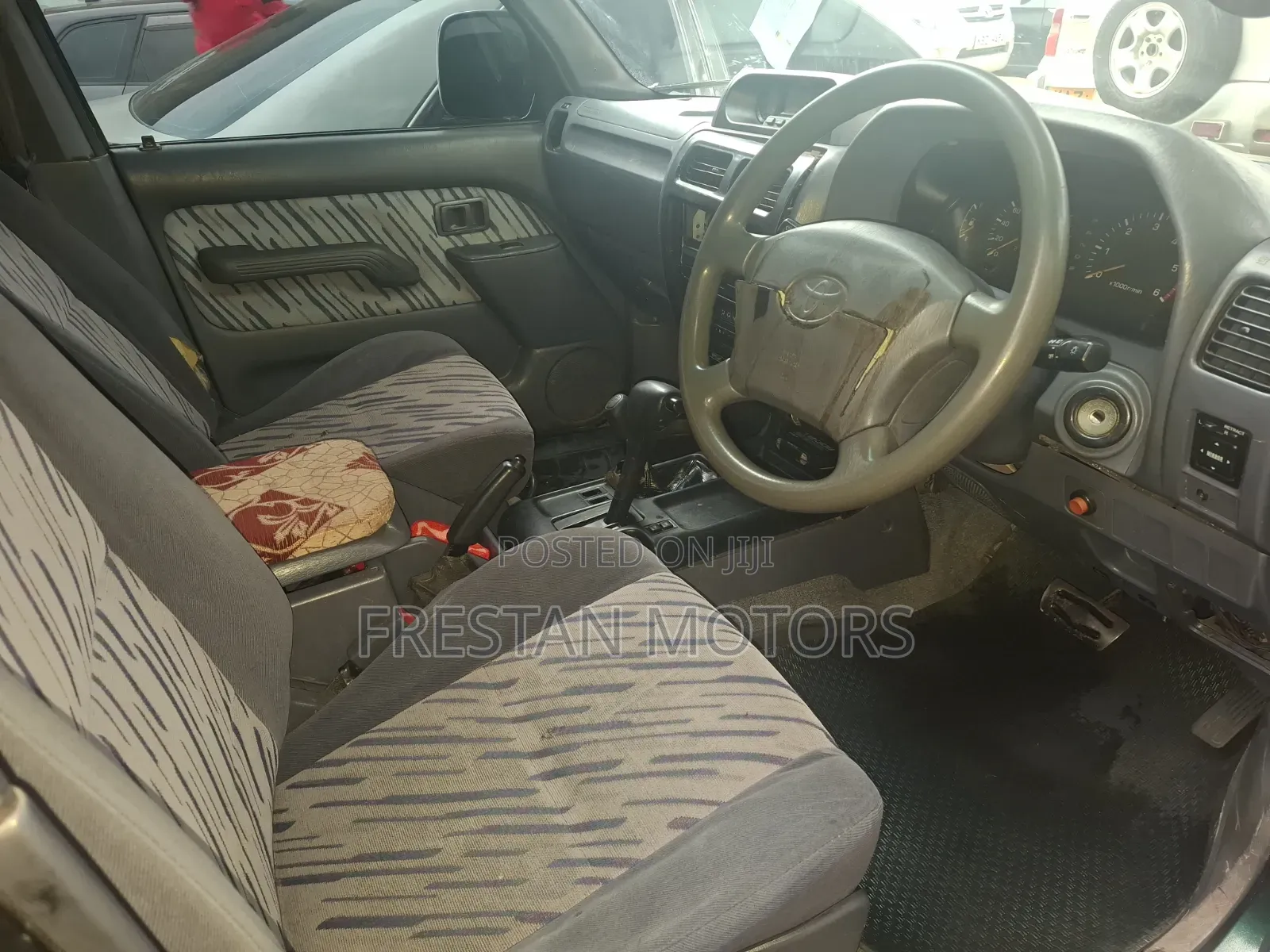 Toyota Land Cruiser Prado 1999 Green
