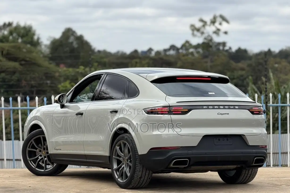 Porsche Cayenne S AWD 2020 White