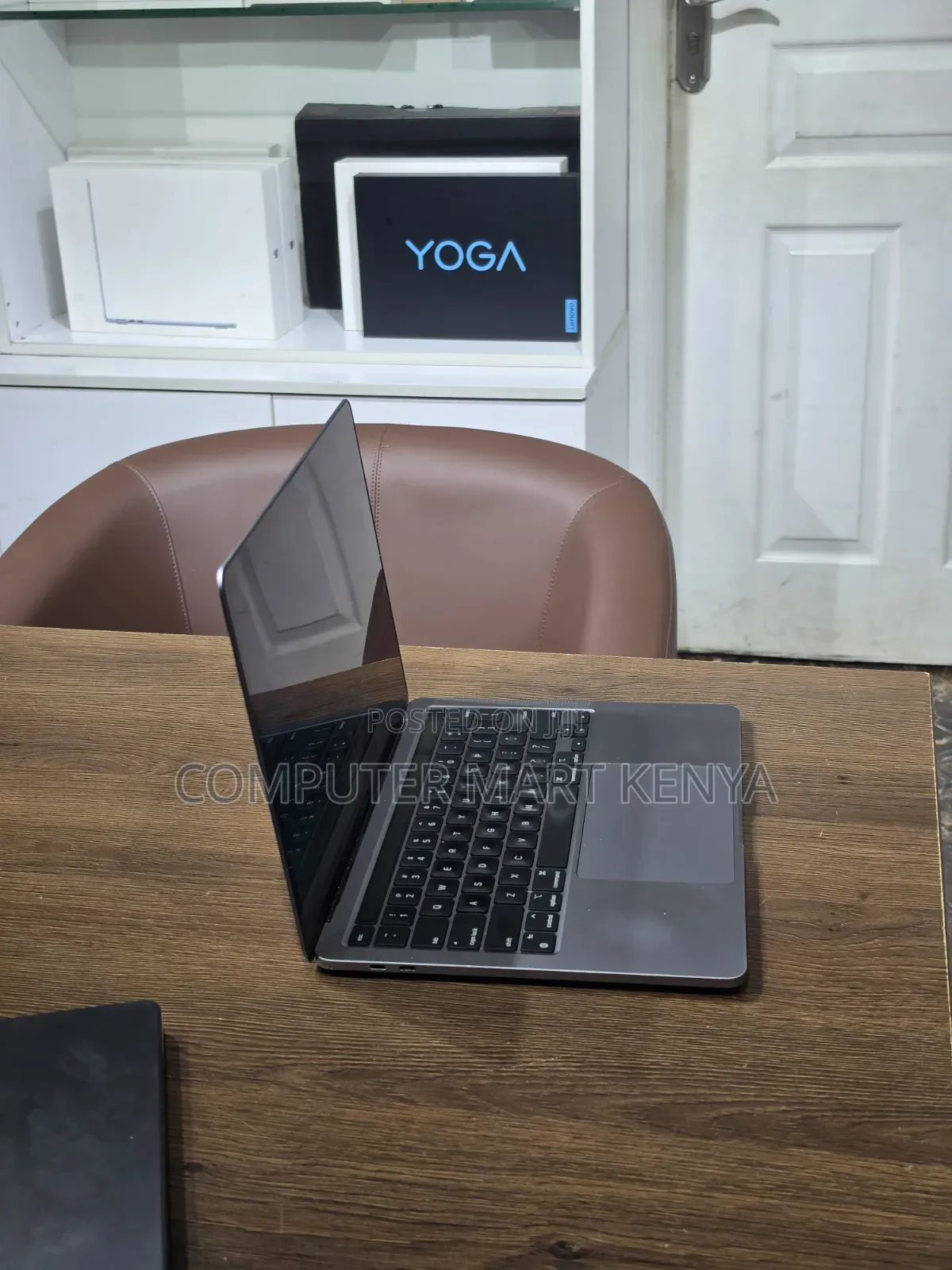 Laptop Apple MacBook Pro 2020 M1 16GB Apple M1 SSD 512GB