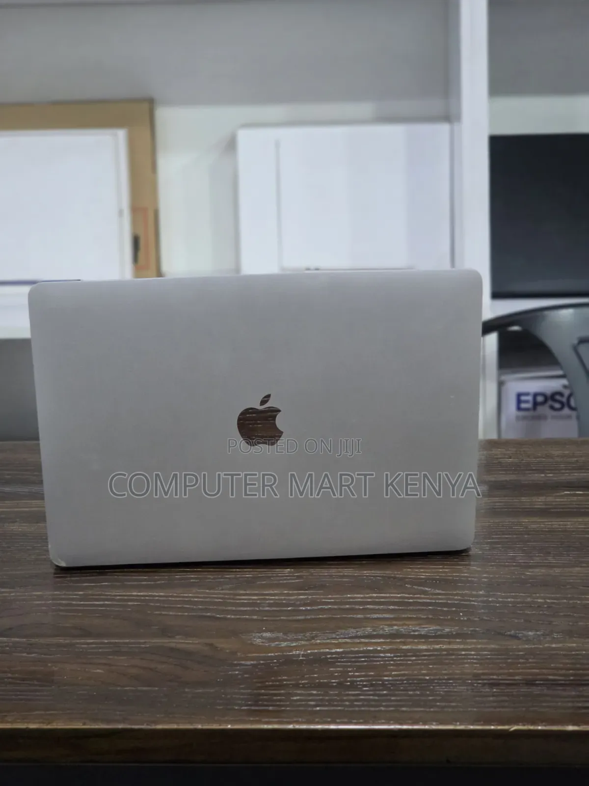 Laptop Apple MacBook Pro 2020 M1 8GB Apple M1 Pro SSD 256GB