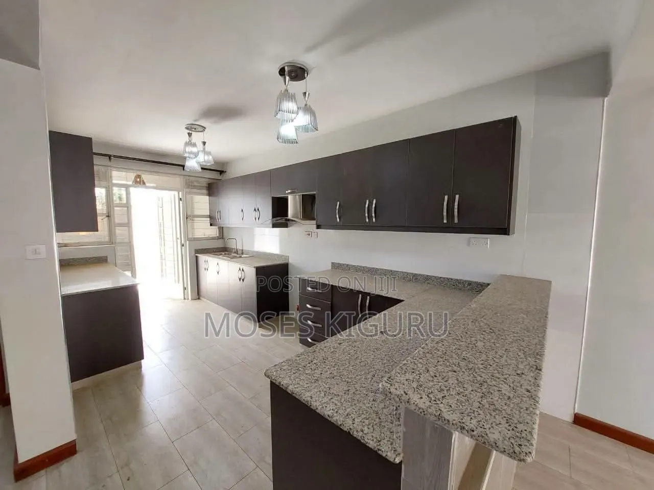 4bdrm Maisonette in Varsity Ville, Kamakis for rent