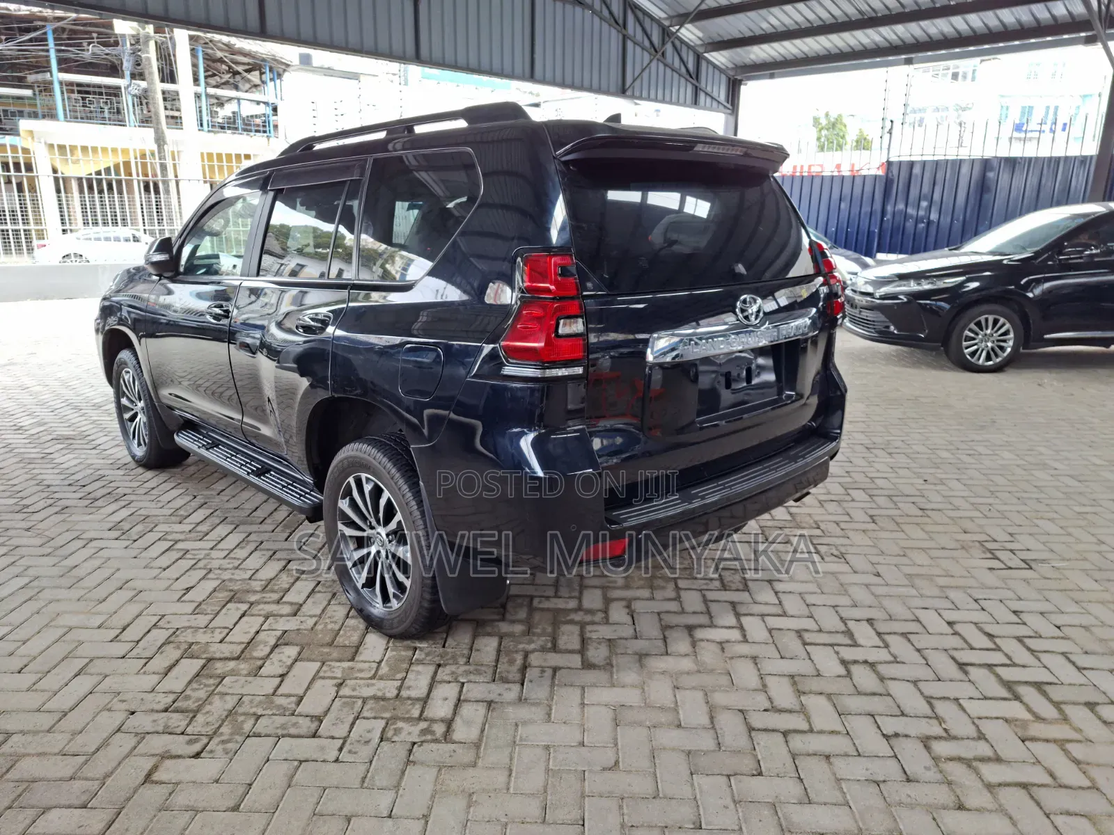 Toyota Land Cruiser Prado 2.8 2020 Black