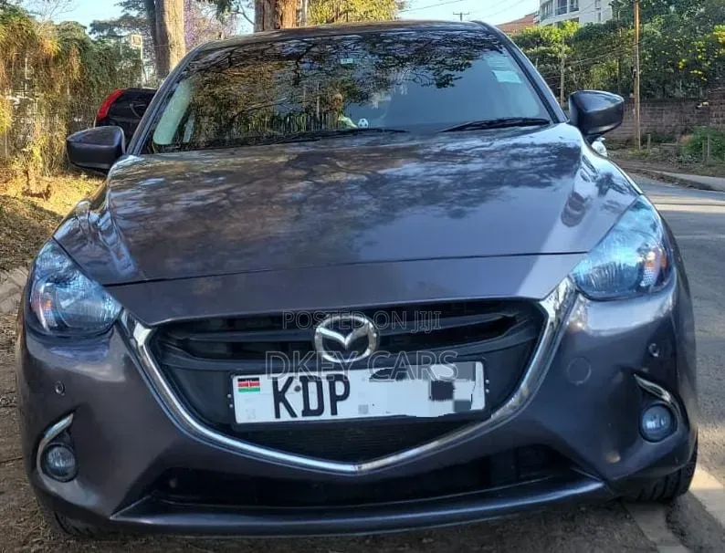 Mazda Demio 2017 Gray