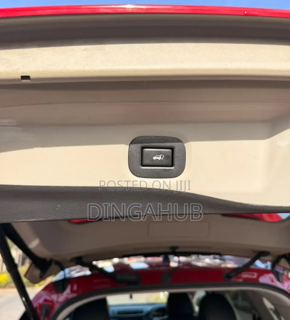 Nissan X-Trail 2017 Red