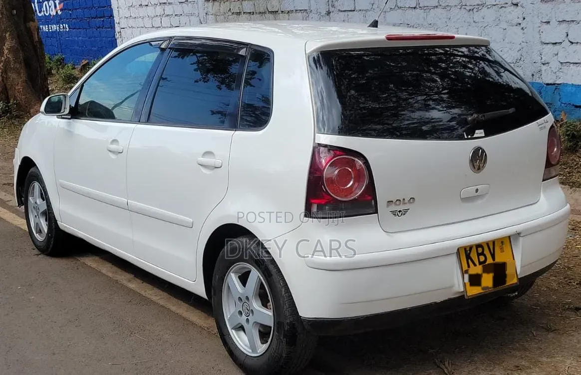 Volkswagen Polo 2007 White