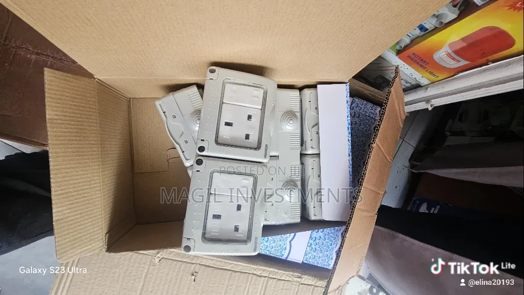Twin Socket Weatherproof