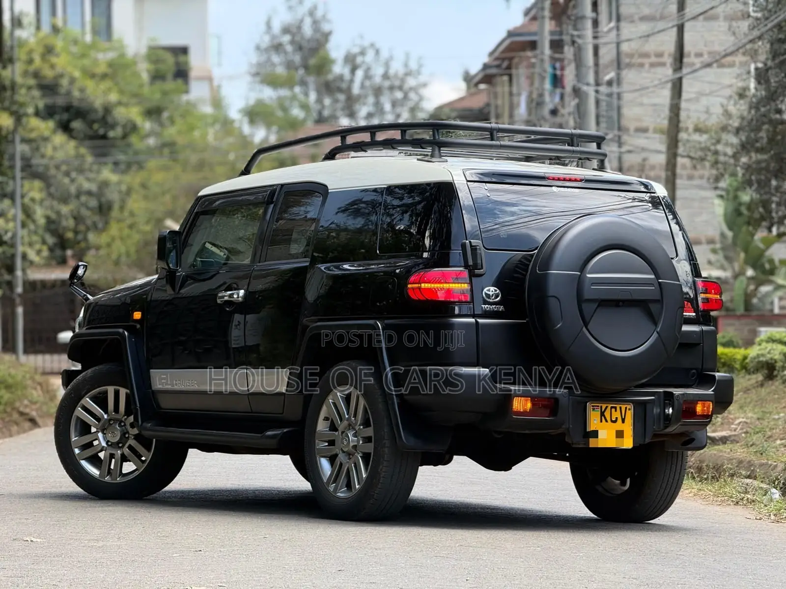 Toyota FJ Cruiser 2013 Black