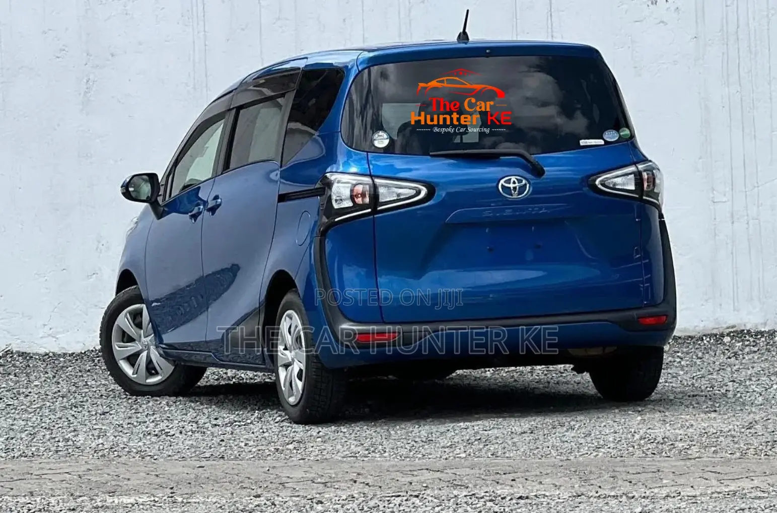 Toyota Sienta 1.5 FWD (6-seater) 2019 Blue