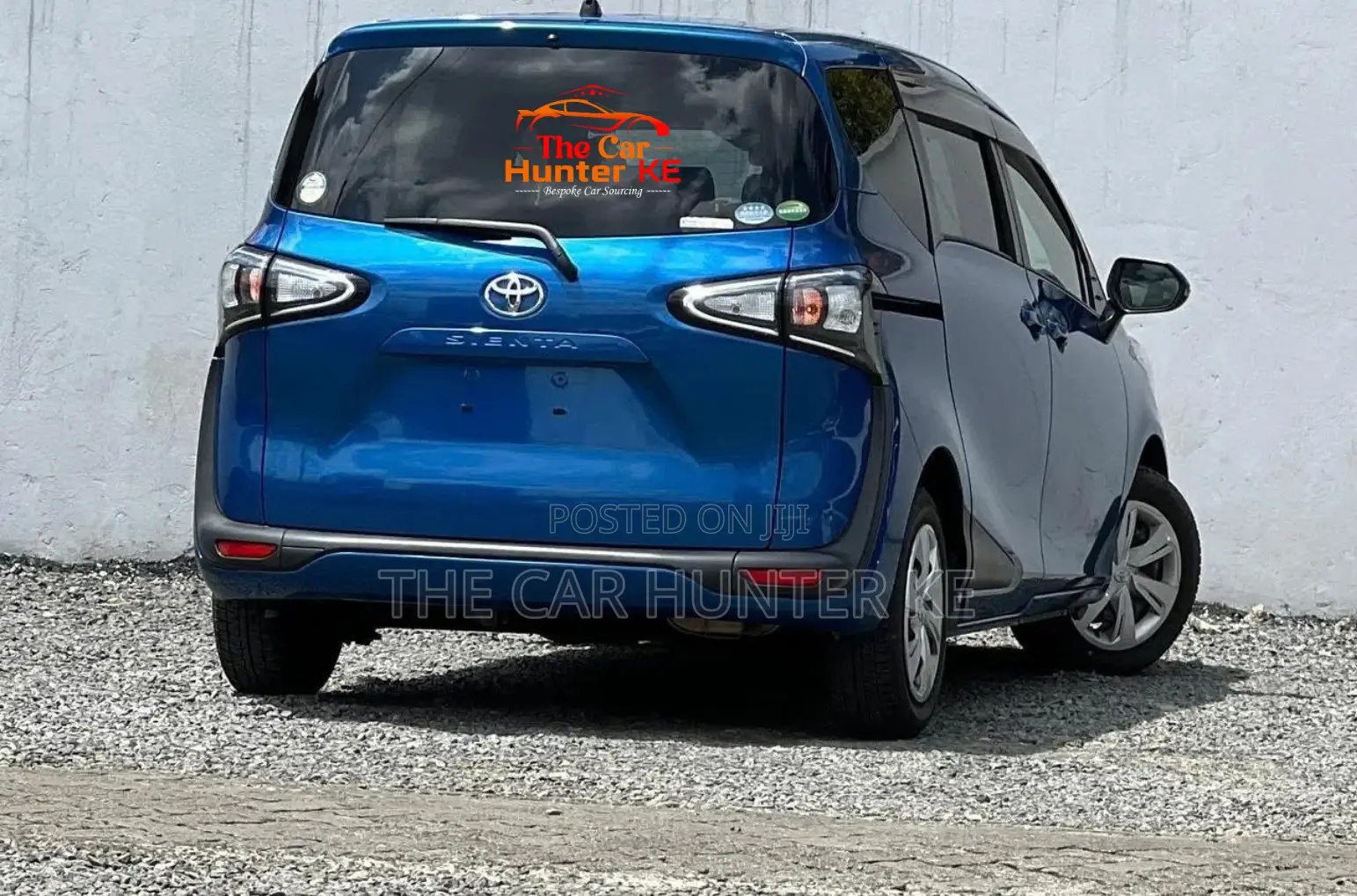 Toyota Sienta 1.5 FWD (6-seater) 2019 Blue
