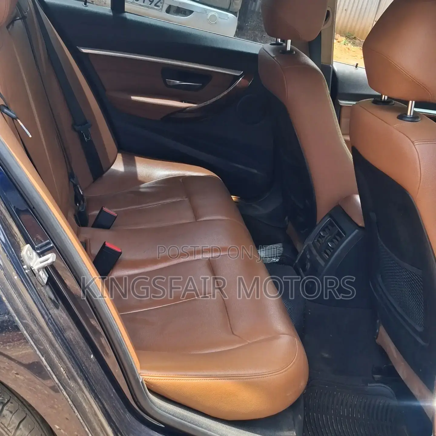 BMW 320i 2017 Blue