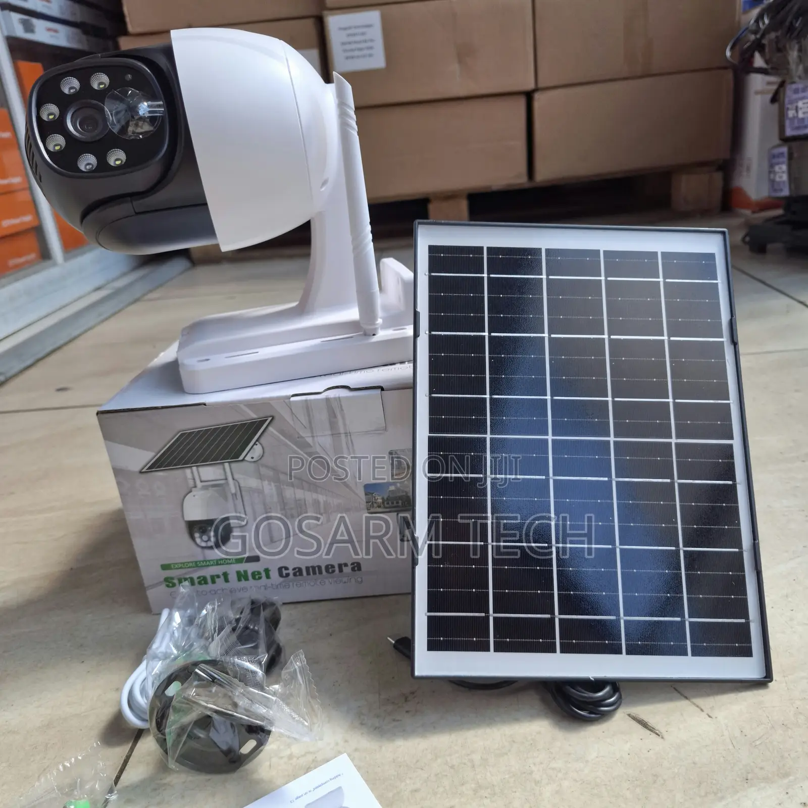 V380 Single Lens 4g Solar Camera With Simcard Slot and Phone Monitorin