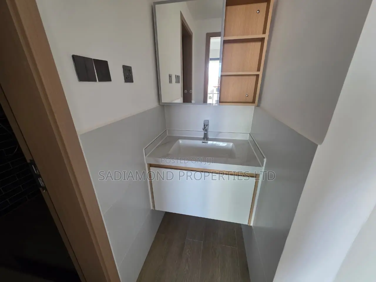 1bdrm Apartment in Raphta Road Area for sale