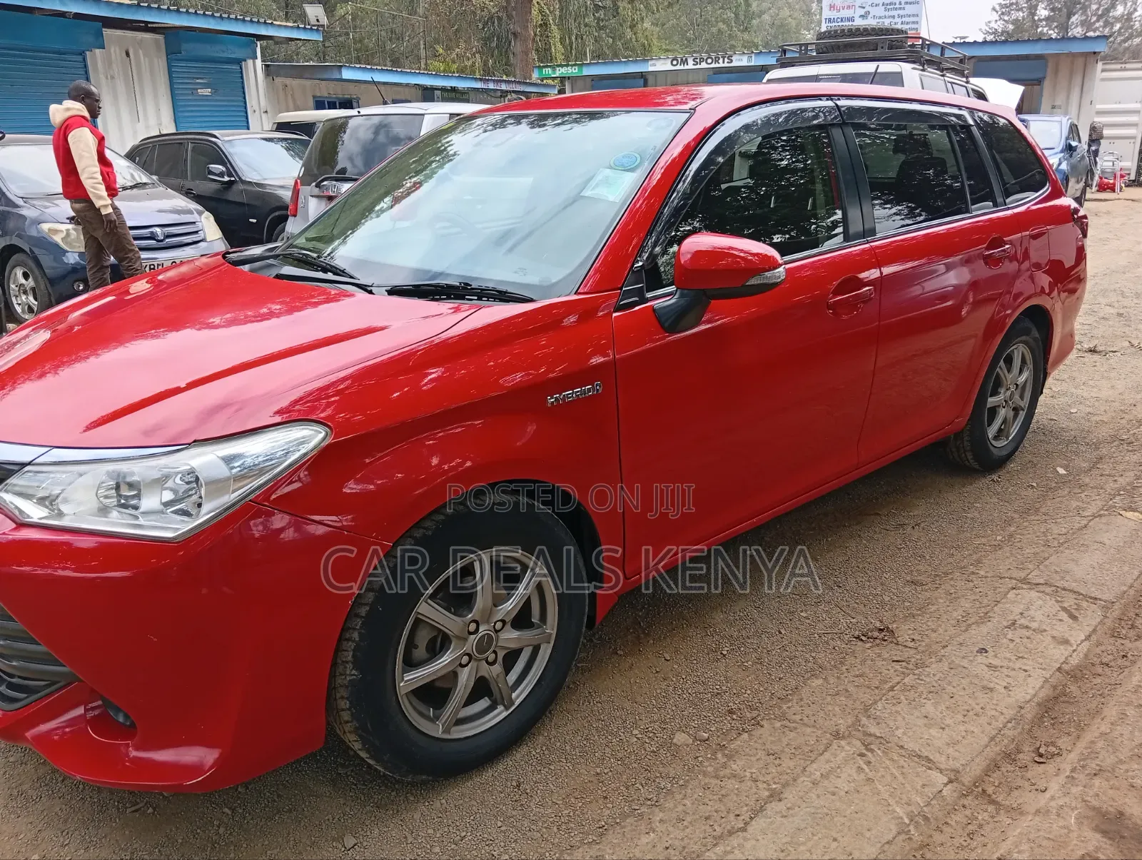Toyota Corolla Fielder 1.5 Hybrid FWD 2016 Red