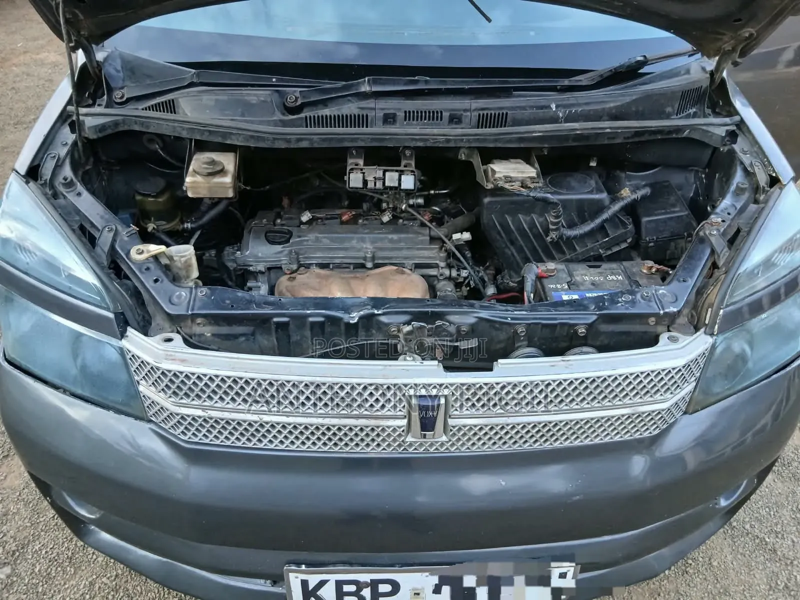 Toyota Voxy X 2WD 8-Seater 2005 Gray