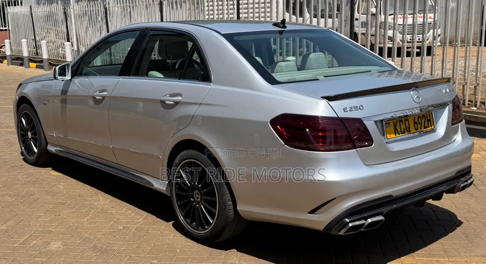 Mercedes-Benz E250 2010 Silver