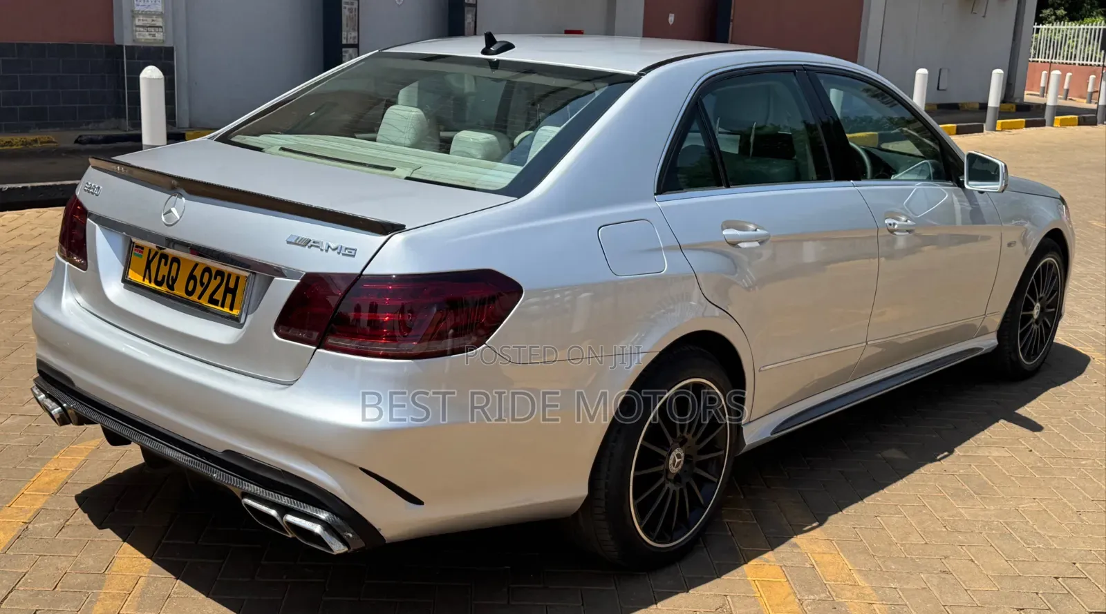 Mercedes-Benz E250 2010 Silver
